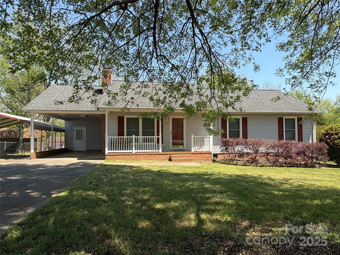107 Plumtree Dr., Kings Mountain, NC 28086