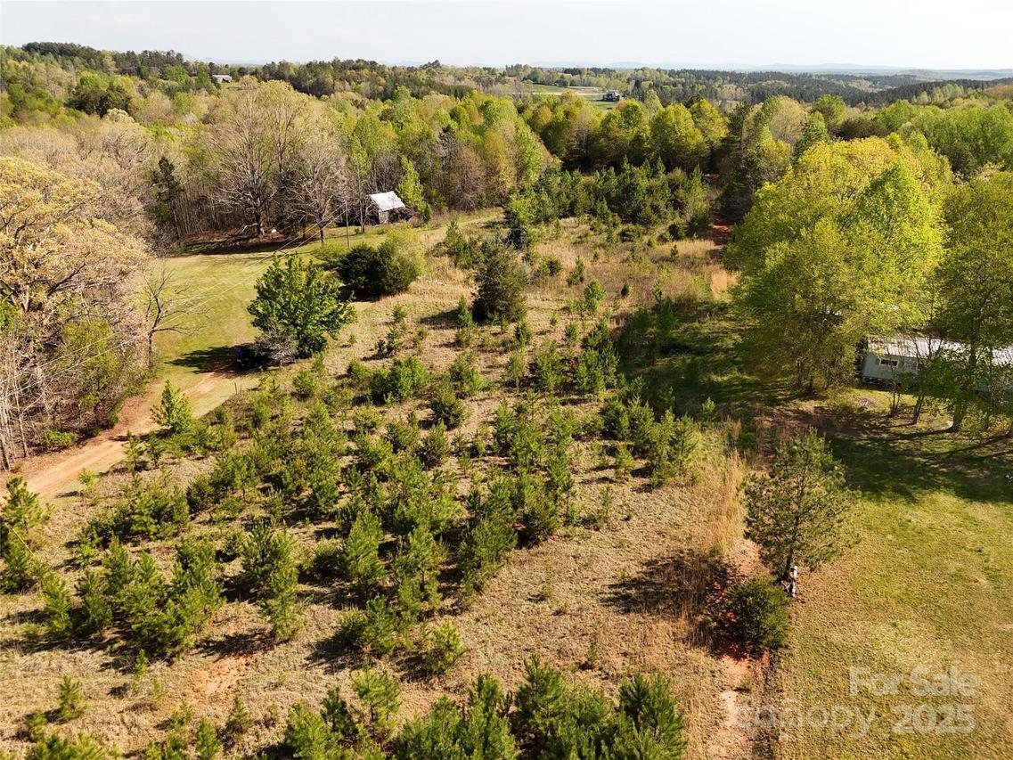 523 Mcdade Rd., Tryon, NC 28782