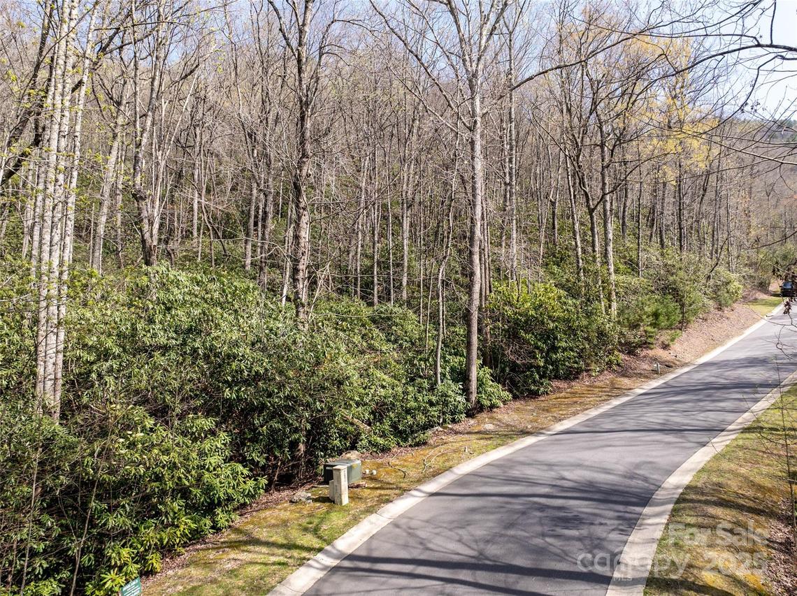 50 Settings Blvd., Black Mountain, NC 28711
