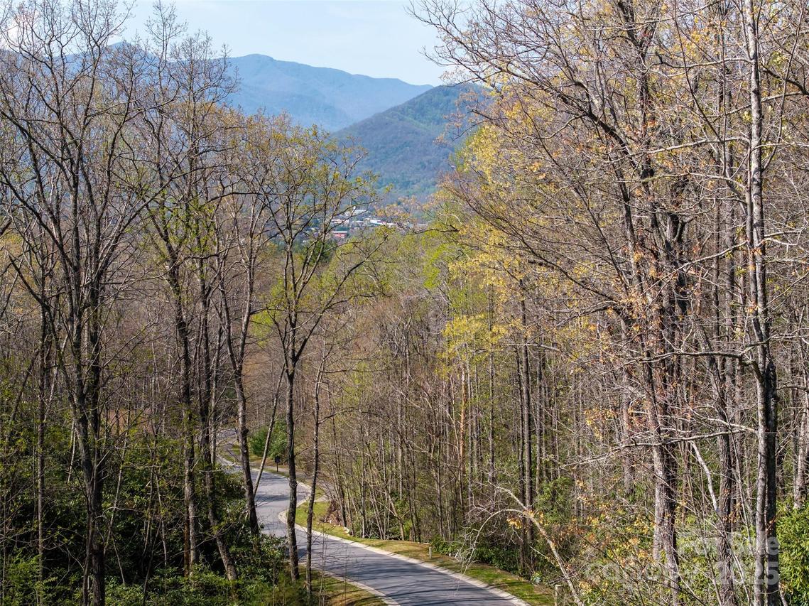 50 Settings Blvd., Black Mountain, NC 28711