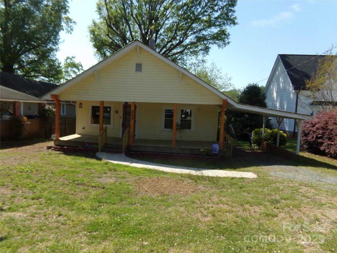 202 S Love Chapel Rd., Stanfield, NC 28163