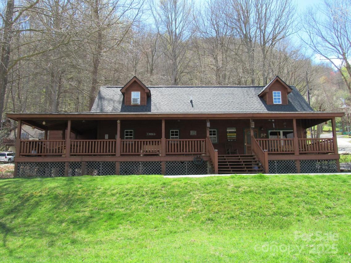 233 Rocky Top Rd., Maggie Valley, NC 28751