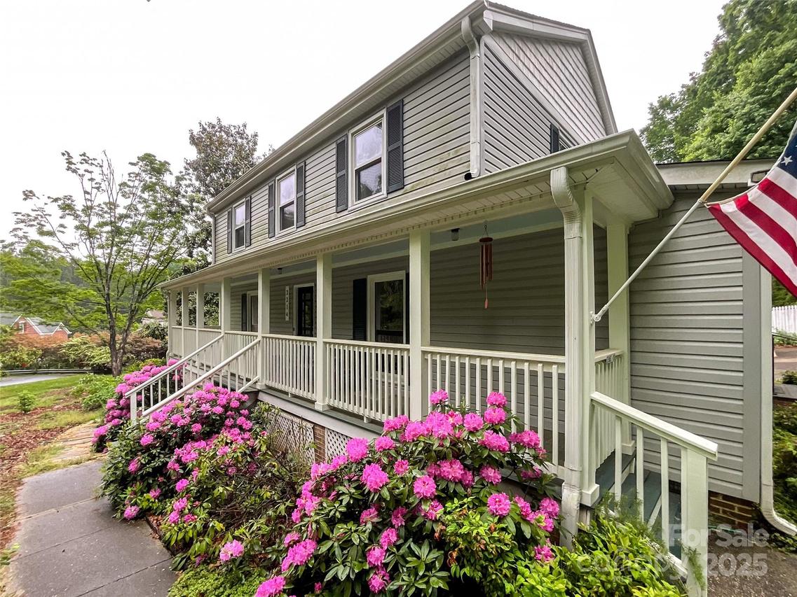 2214 Cannonade Ct., Matthews, NC 28105