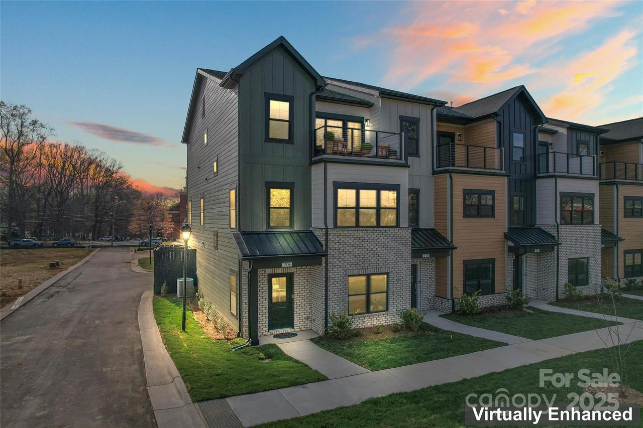 706 Falling Oak Alley #16, Huntersville, NC 28078