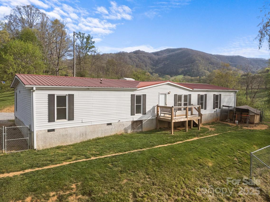 639 Willis Cove Rd., Canton, NC 28716