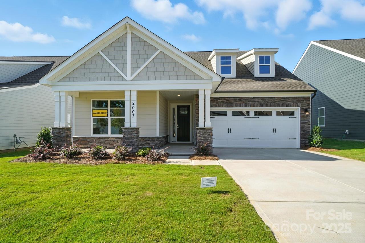 2007 Mantle Ridge Dr. #192, Indian Trail, NC 28079