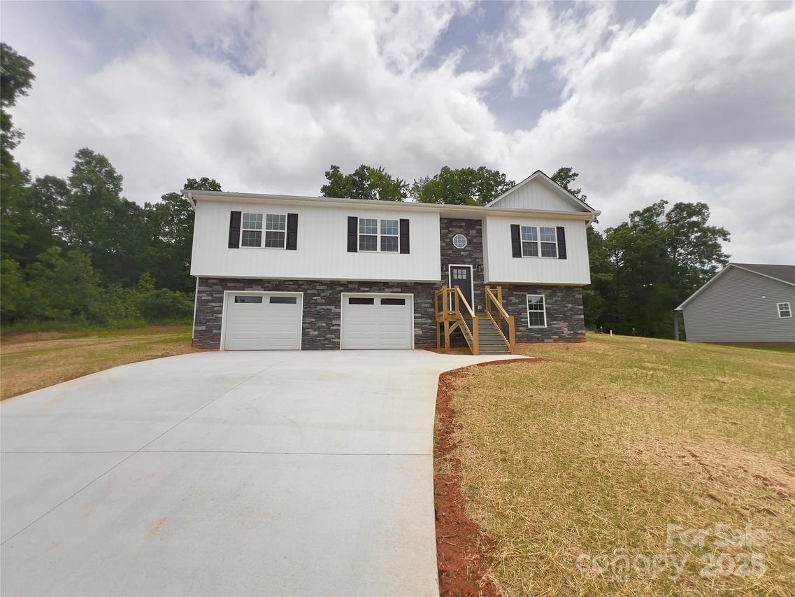 3604 Judea Dr., Lenoir, NC 28645
