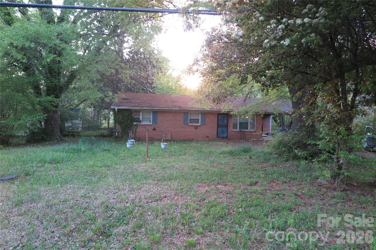 4814 Chapel Grove Rd., Gastonia, NC 28052