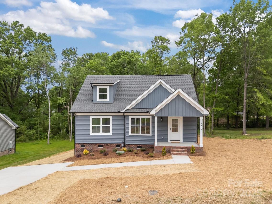 130B Springway Dr., Kannapolis, NC 28081
