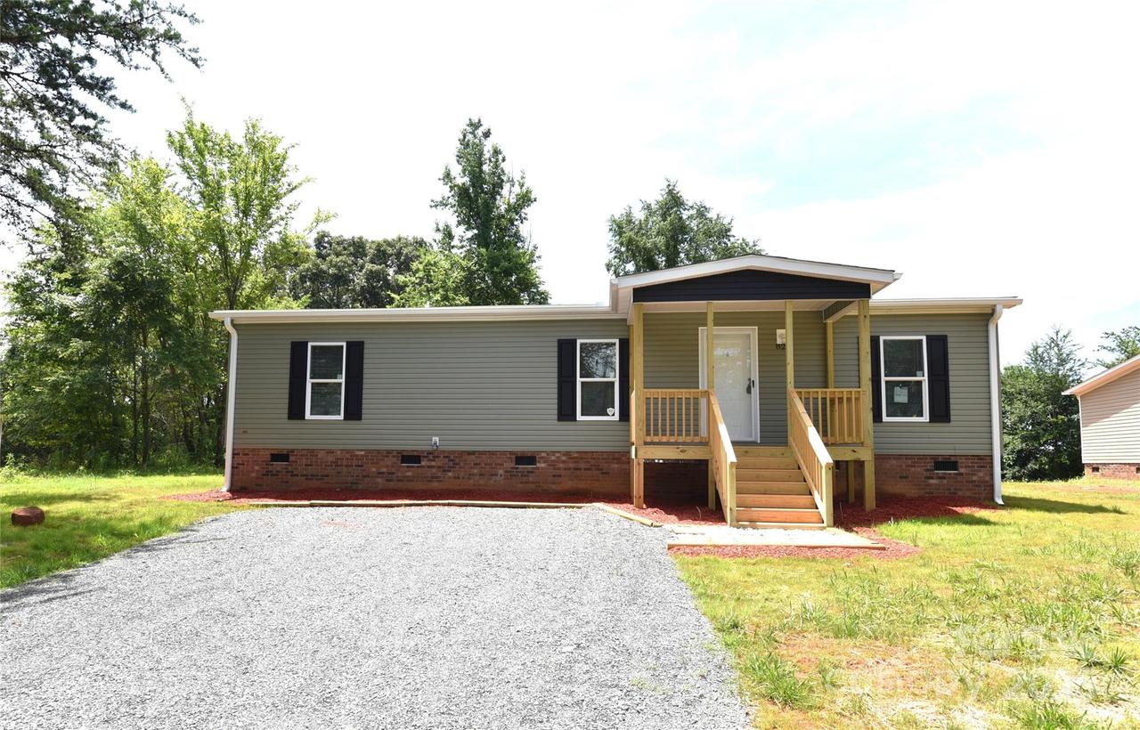 828 Long Bow Rd., Salisbury, NC 28144
