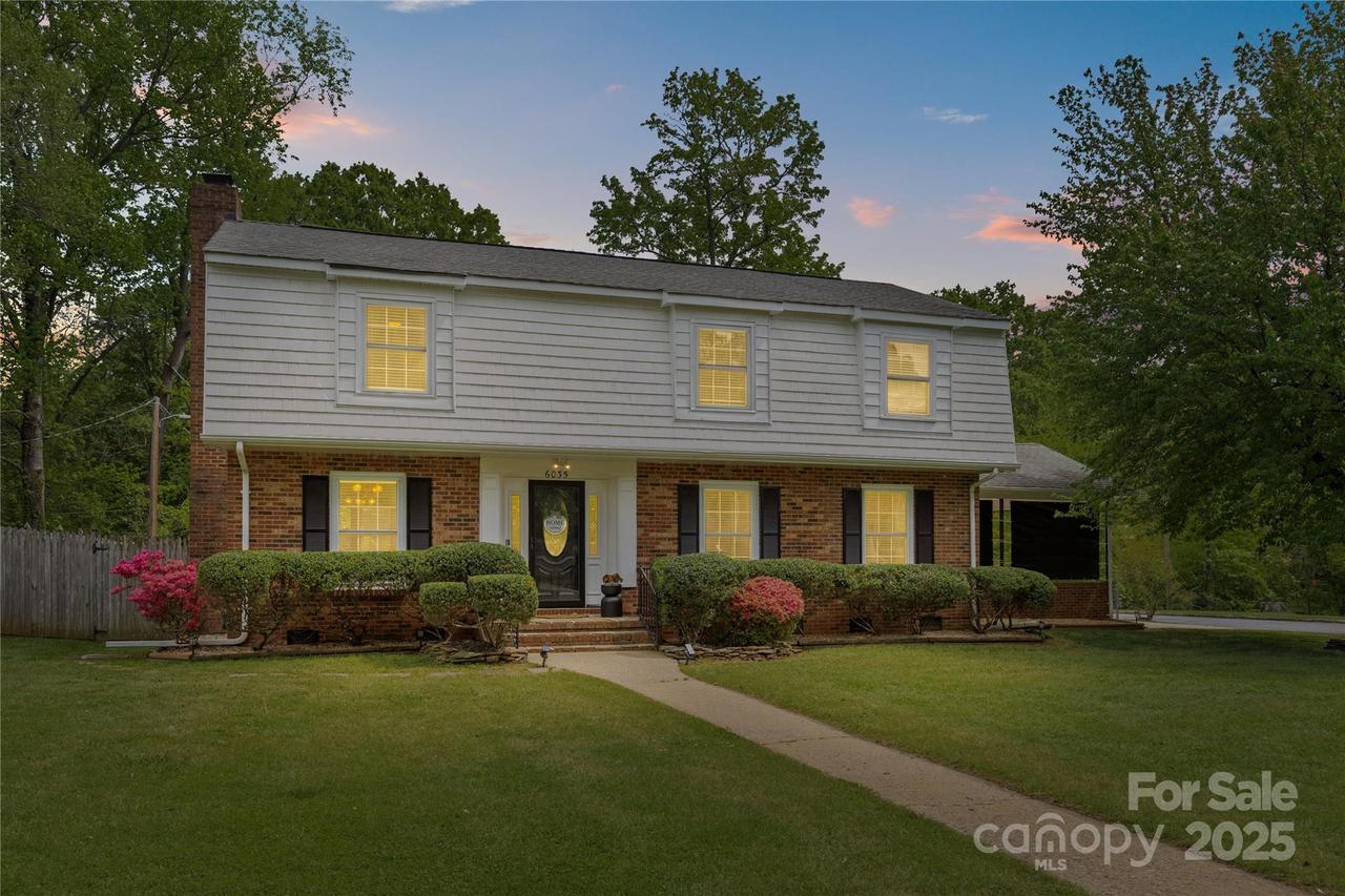 6035 Idlebrook Dr., Charlotte, NC 28212