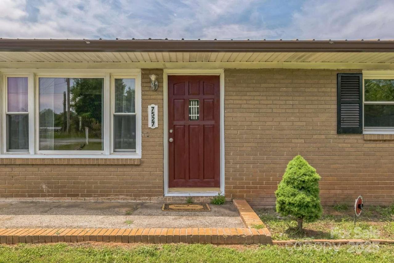 7527 Old Shelby Rd., Vale, NC 28168