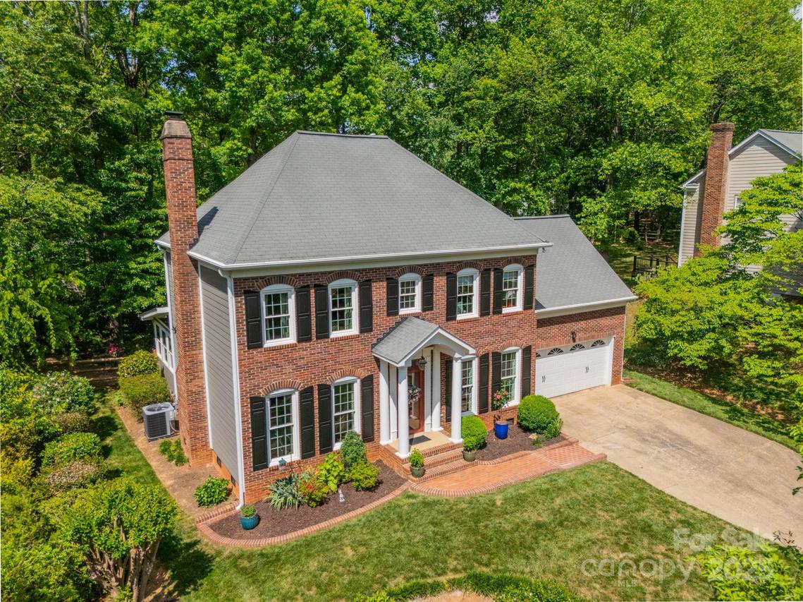14926 Chilgrove Ln., Huntersville, NC 28078