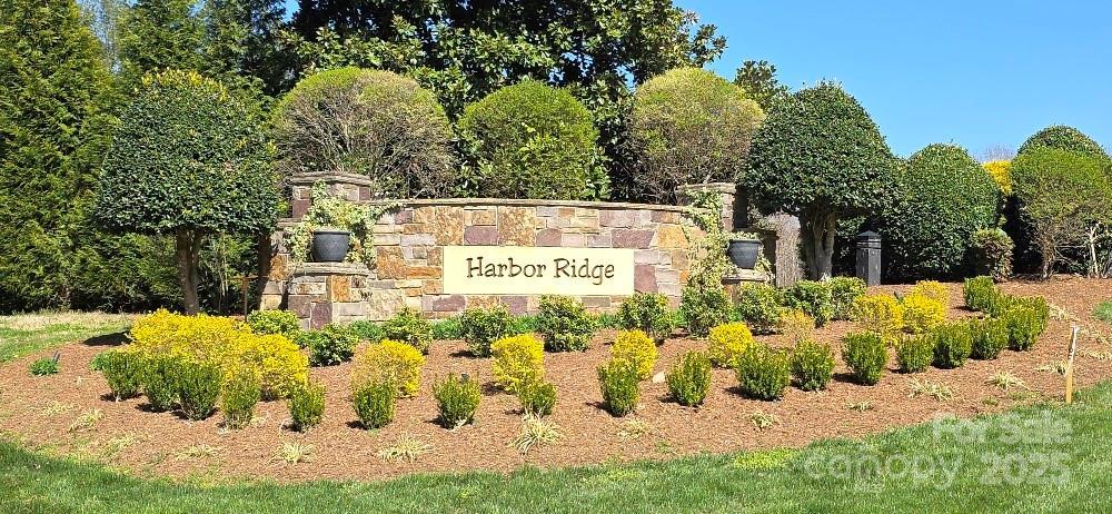 208 Ridge Top Dr., Connelly Springs, NC 28612
