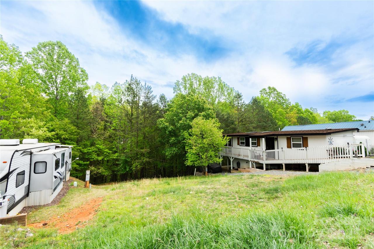 147 Marina Dr. #22, New London, NC 28127