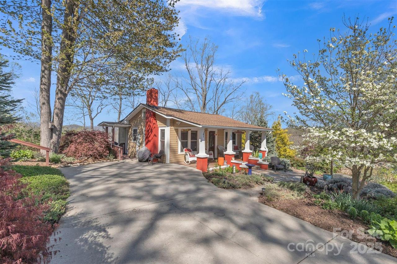34 Pinson Tr., Lake Junaluska, NC 28745