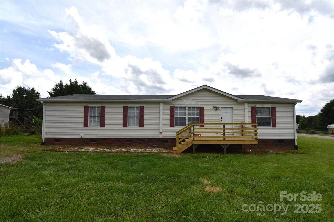 234 Olin Loop, Olin, NC 28660