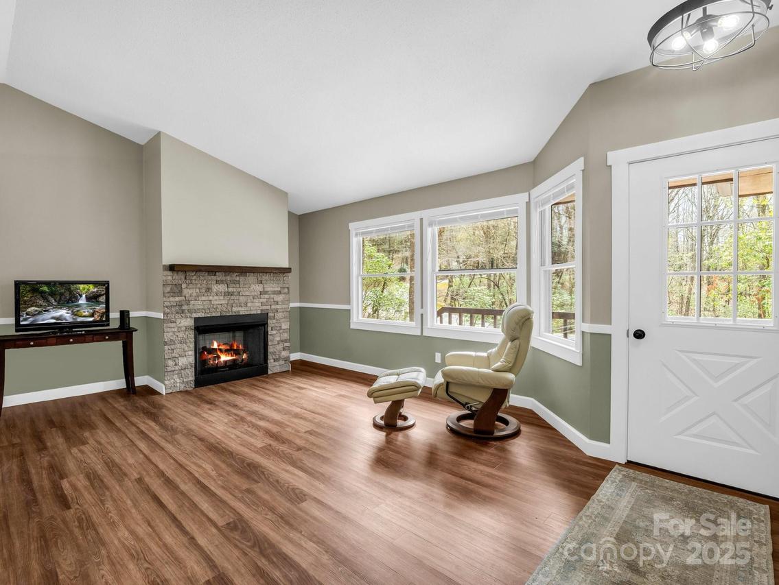 417 Soquili Dr., Brevard, NC 28712