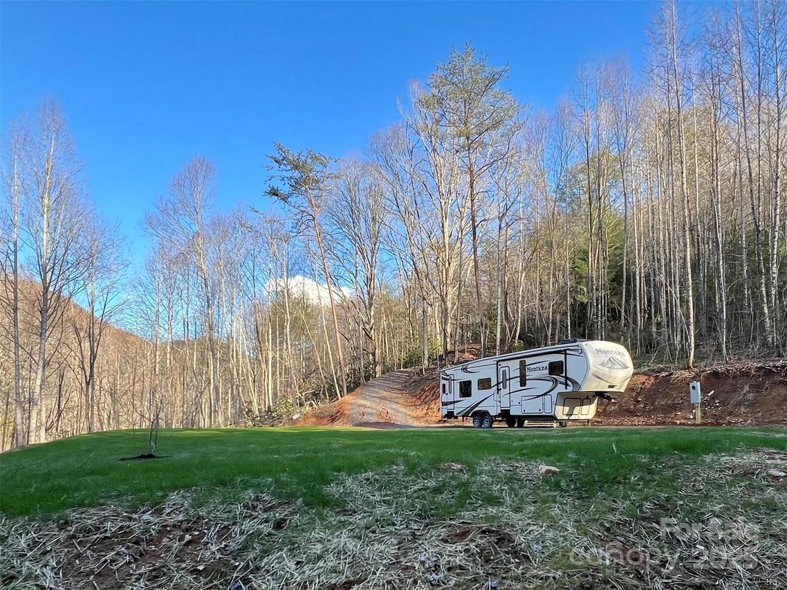 7042 Yellow Creek Rd., Robbinsville, NC 28771
