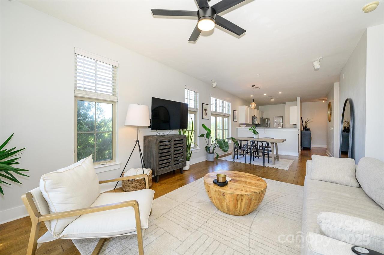 1101 W 1st St. #405, Charlotte, NC 28202