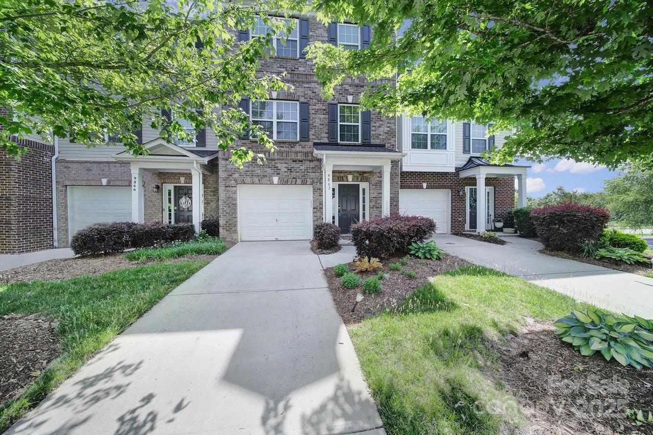 9862 Walkers Glen Dr., Concord, NC 28027