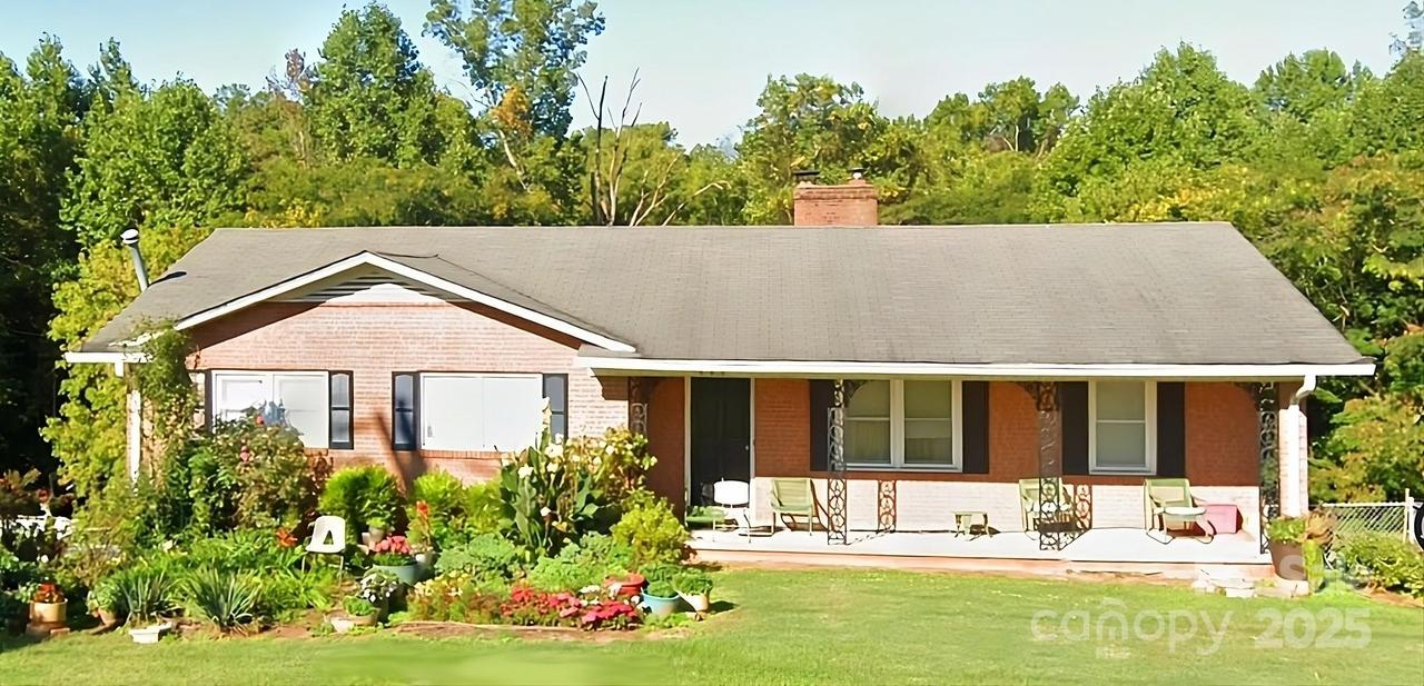 406 S Caldwell Ave., Newton, NC 28658