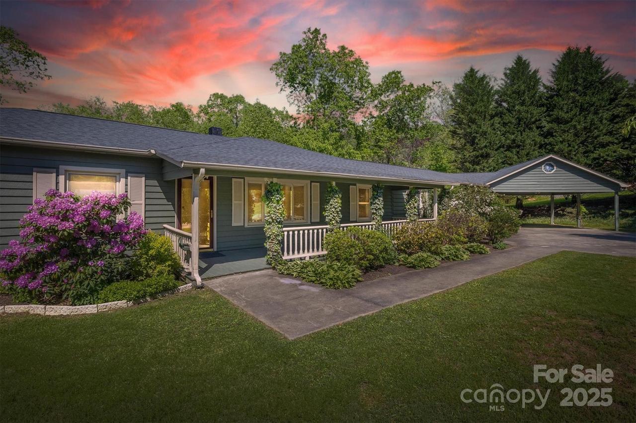 3535 Terra Firma Dr., Lenoir, NC 28645