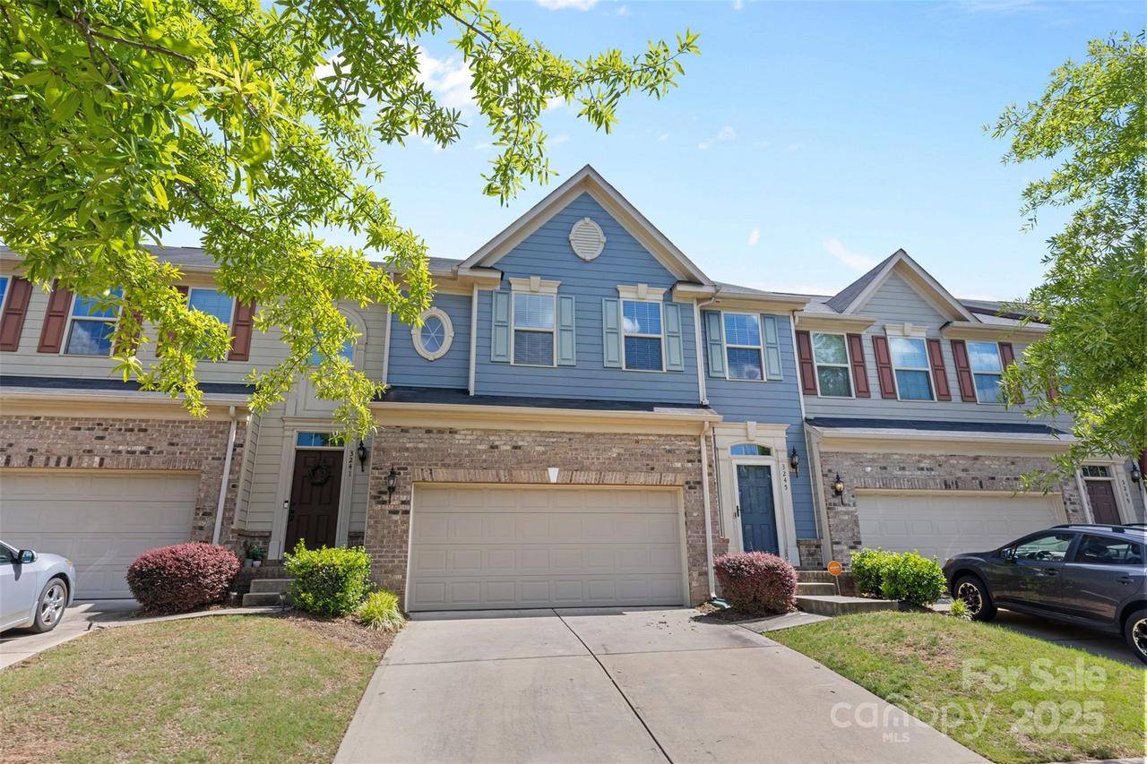 3245 Major Samuals Way, Charlotte, NC 28208
