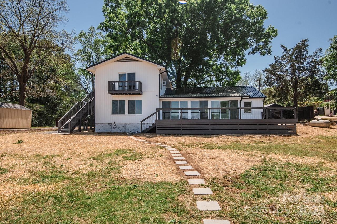 451 S Strand Dr., Norwood, NC 28128