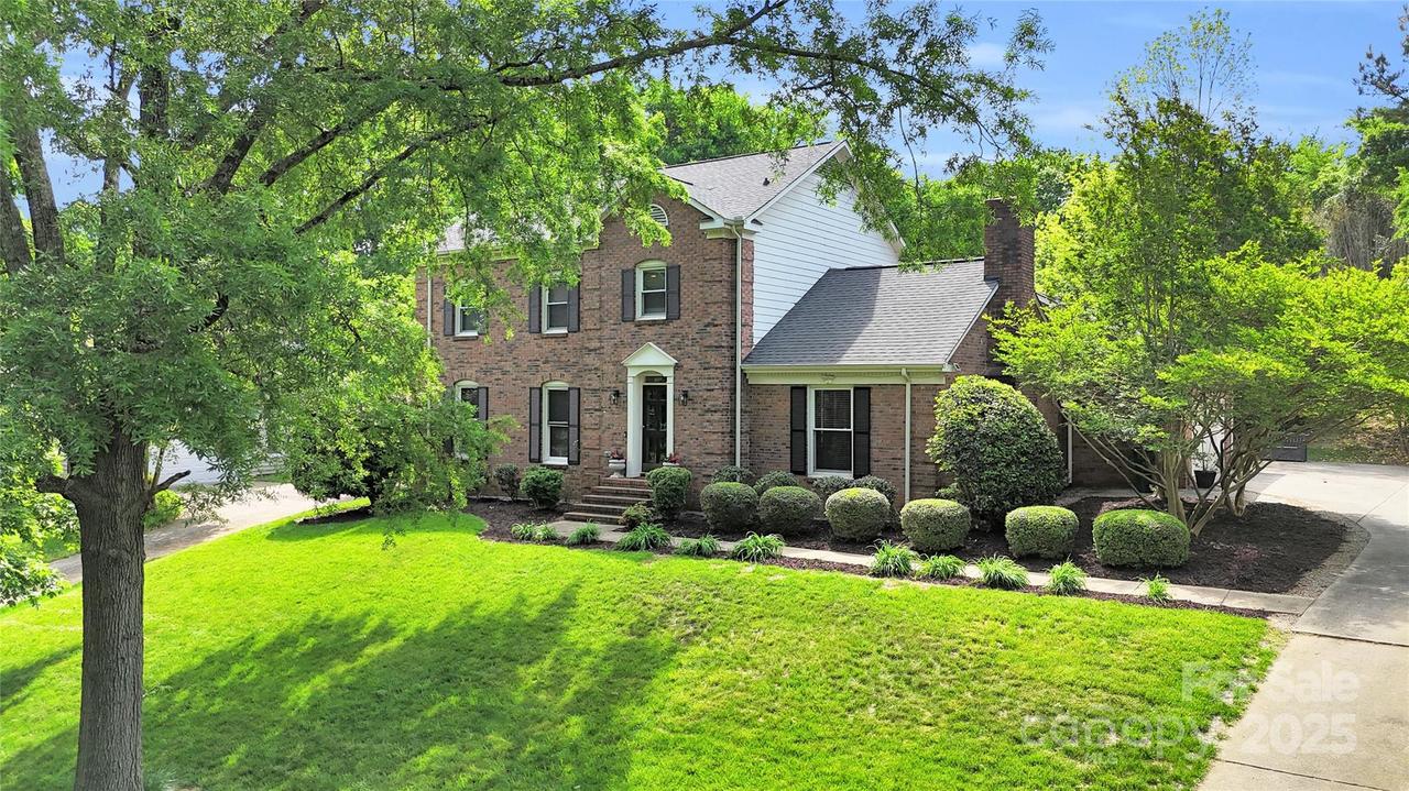 2417 Hamilton Mill Rd., Charlotte, NC 28270
