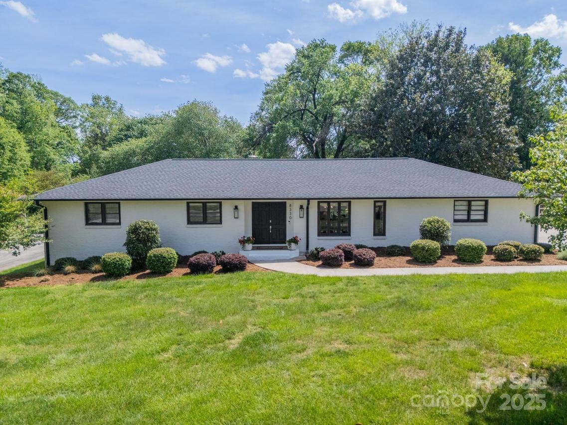 8330 Fallsdale Dr., Charlotte, NC 28214