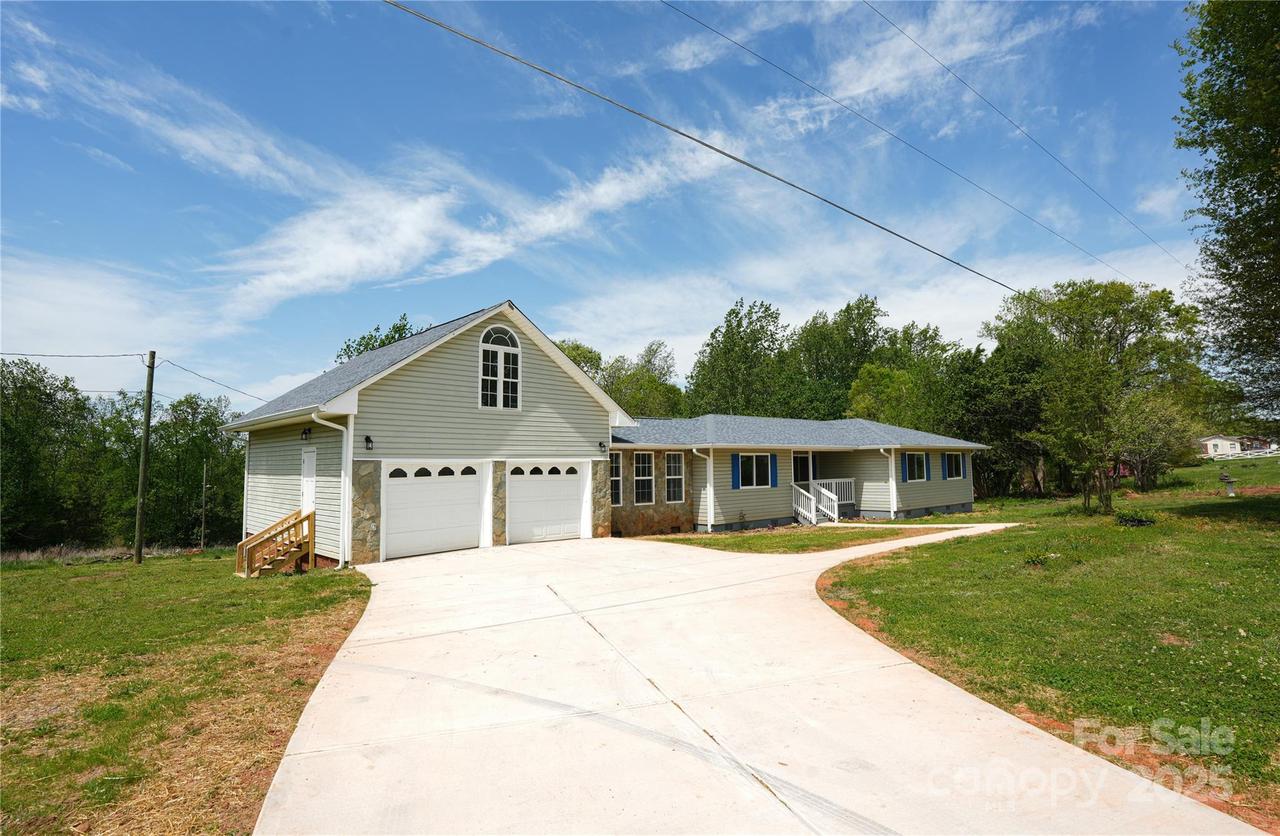 2019 Kingston Rd., Kingstown, NC 28150