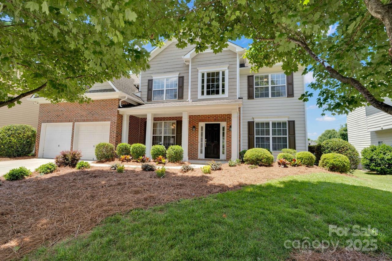 105 Runningdeer Dr., Mooresville, NC 28117