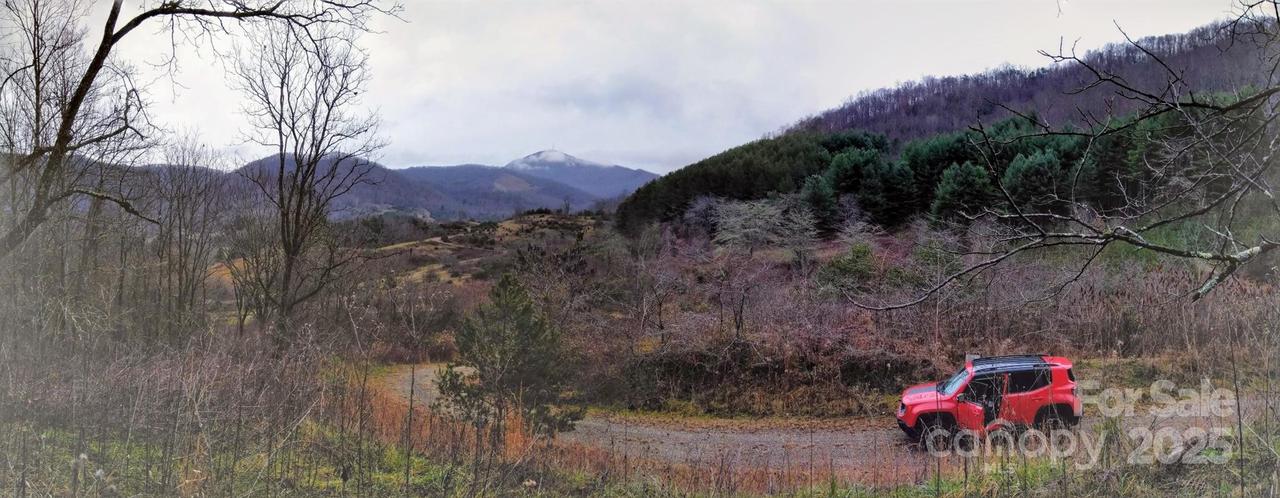26 Hawthorne Draw Tr., Canton, NC 28716