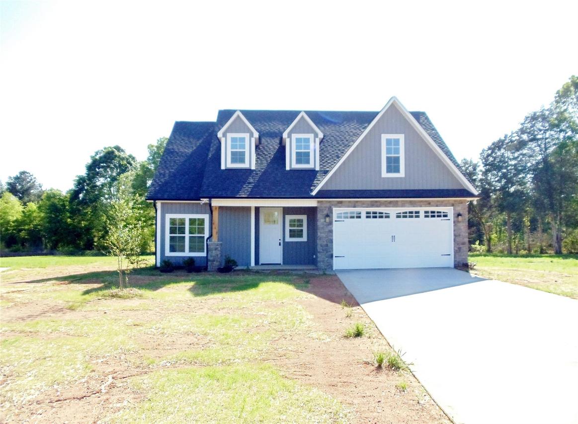 300 Southern Oaks Ln., Salisbury, NC 28147