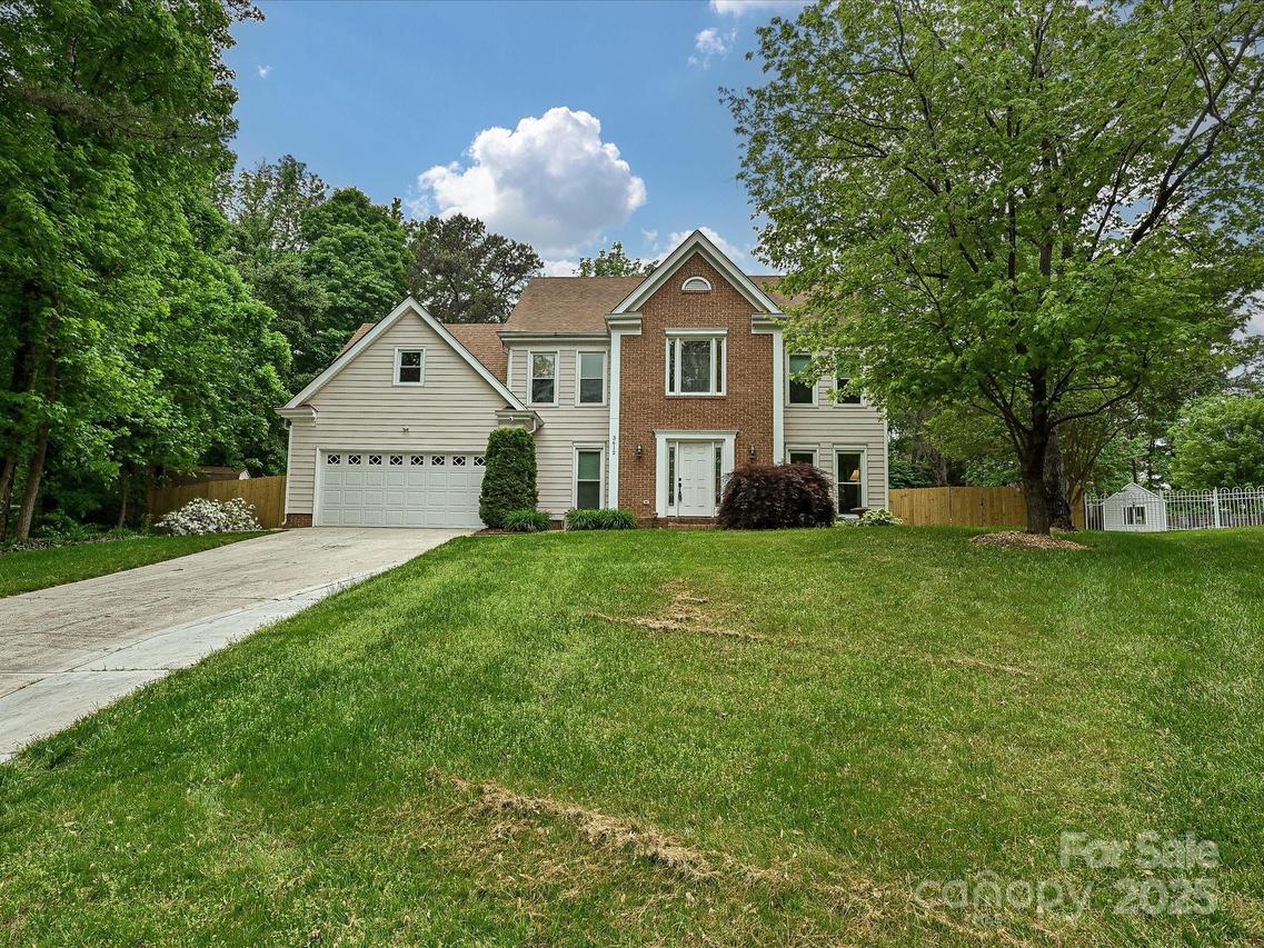 3612 Woodnotch Ct., Charlotte, NC 28269