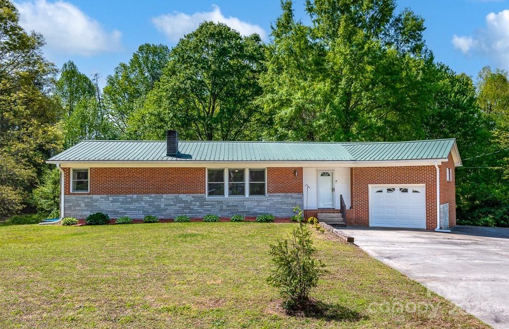 2299 Becky Hill Rd., Lexington, NC 27295
