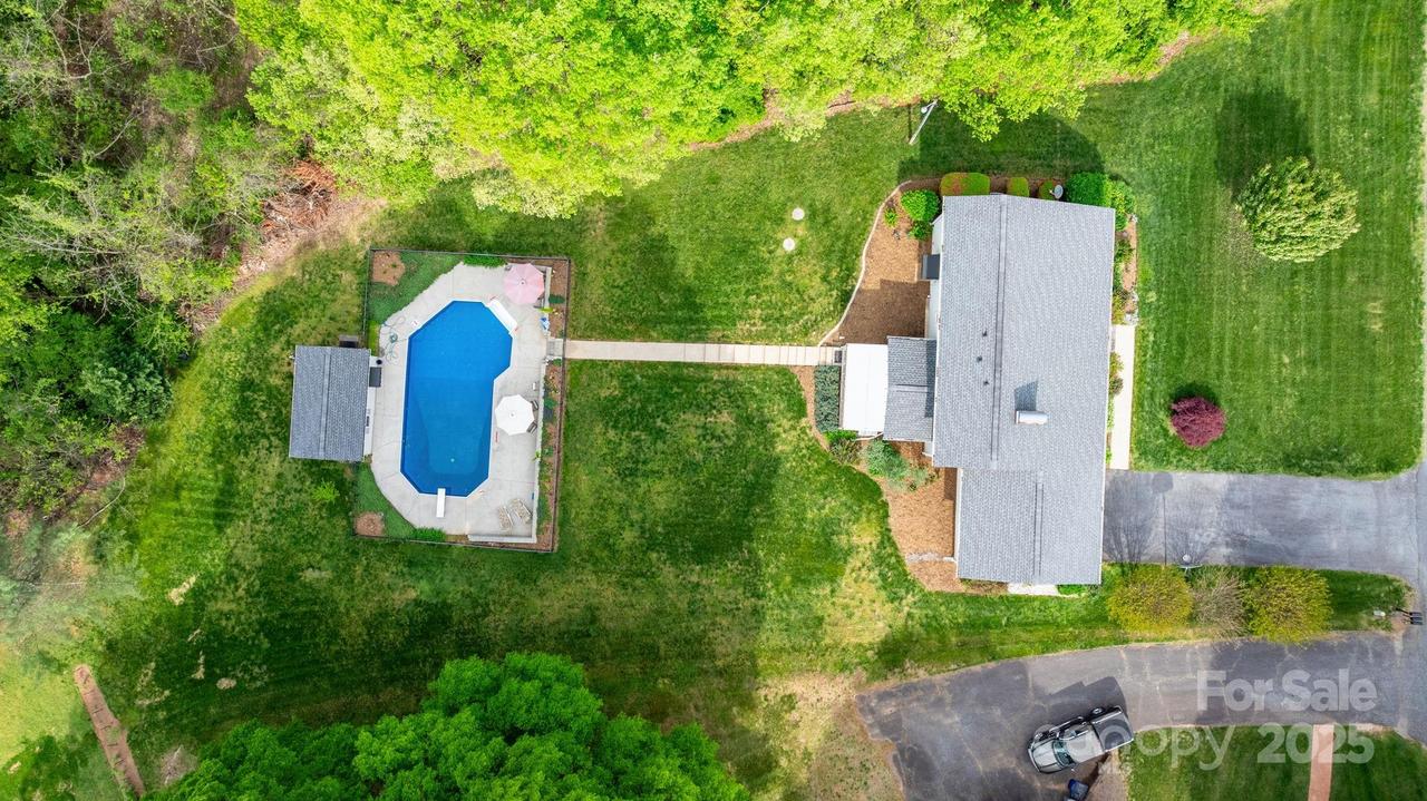 5486 Suttlemyre Ln. #37, Hickory, NC 28601