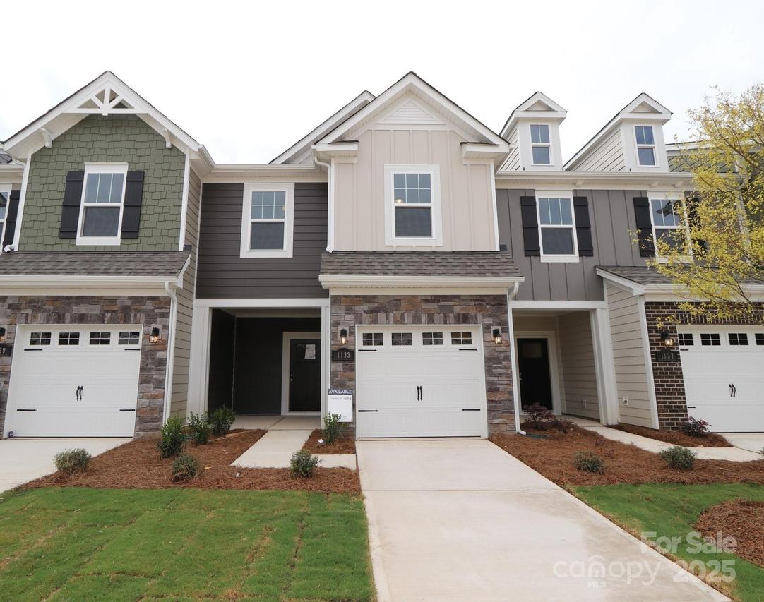 1133 Overbrook Pl., Wingate, NC 28174