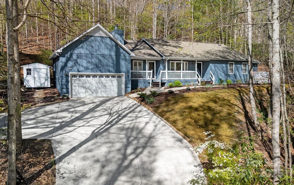 207 Aberdeen Ln., Pisgah Forest, NC 28768
