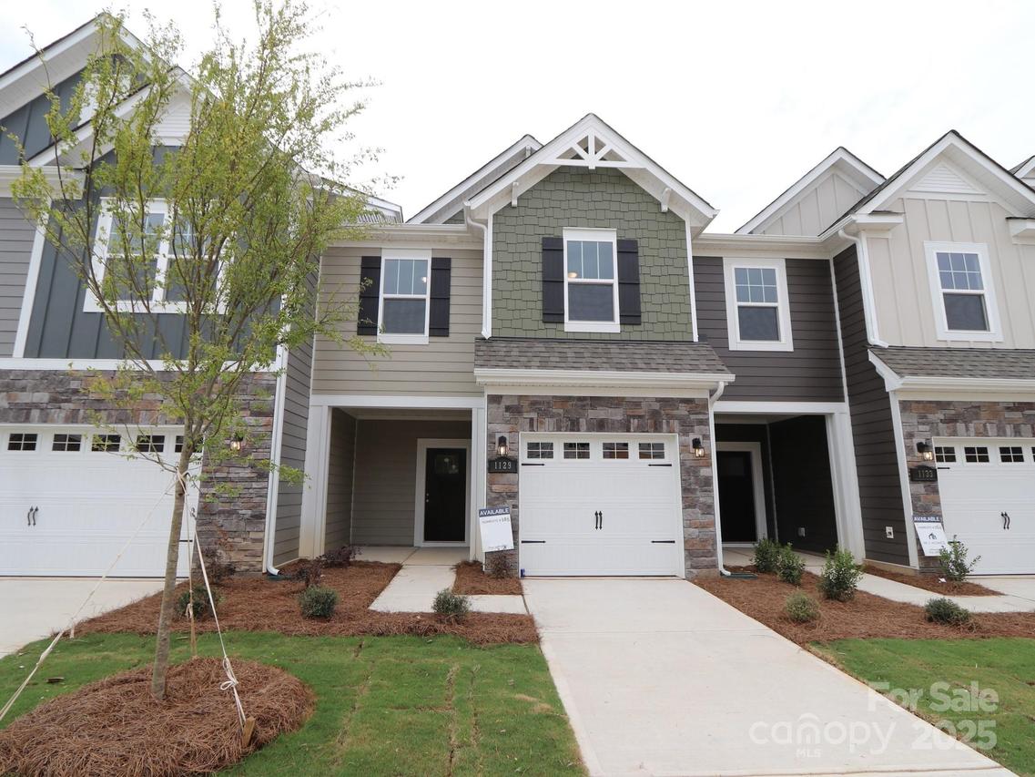 1129 Overbrook Pl., Wingate, NC 28174