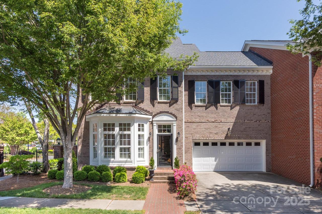 6231 Wakehurst Rd., Charlotte, NC 28226
