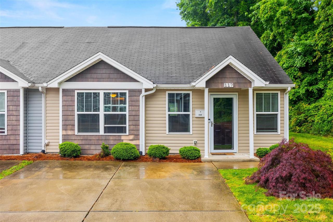 117 S Canyon Ridge Dr., Mount Holly, NC 28120