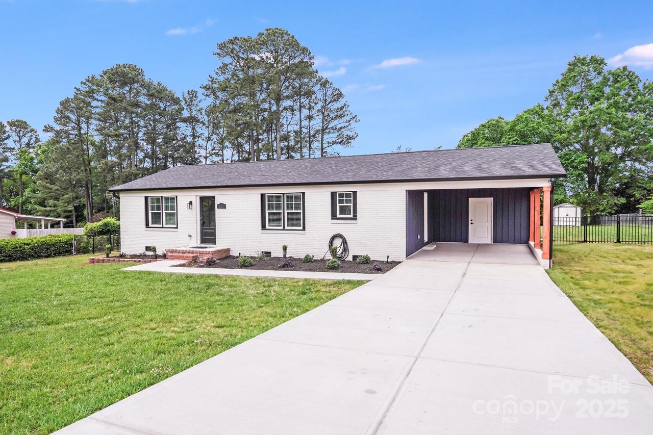 11 Cobblestone Ln., Concord, NC 28027