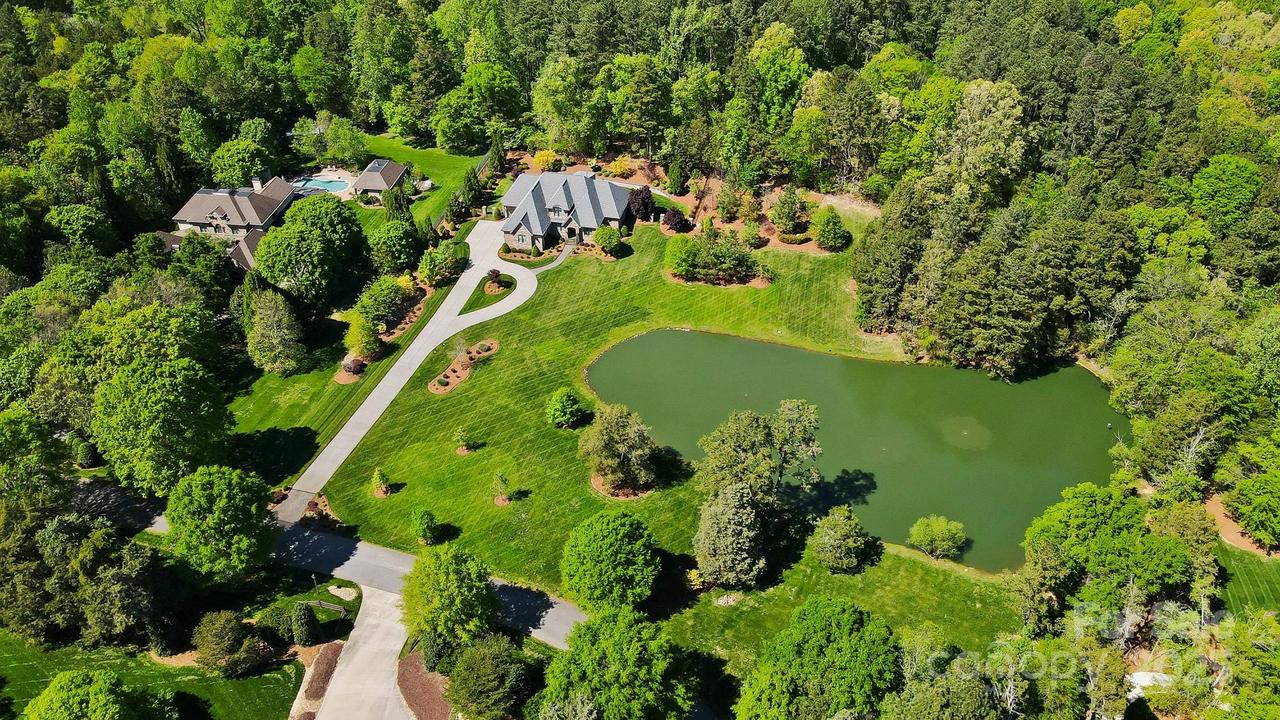 8670 Arbor Oaks Cir., Concord, NC 28027