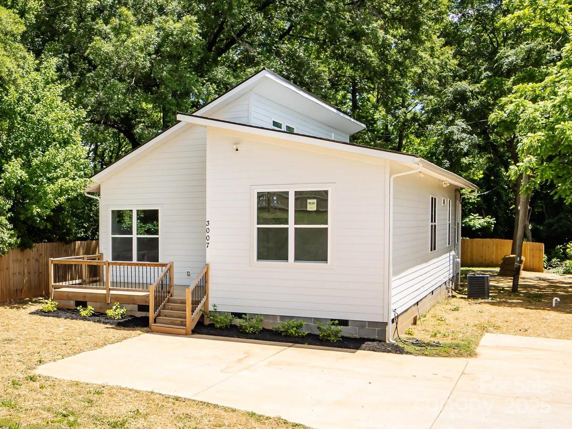 3007 West Blvd., Charlotte, NC 28208