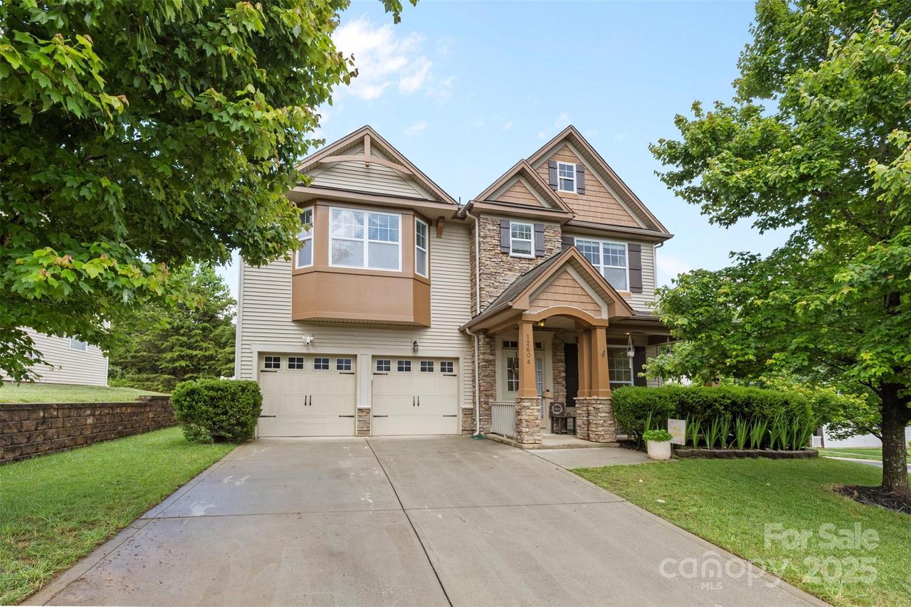 12604 Congregation Dr., Charlotte, NC 28278