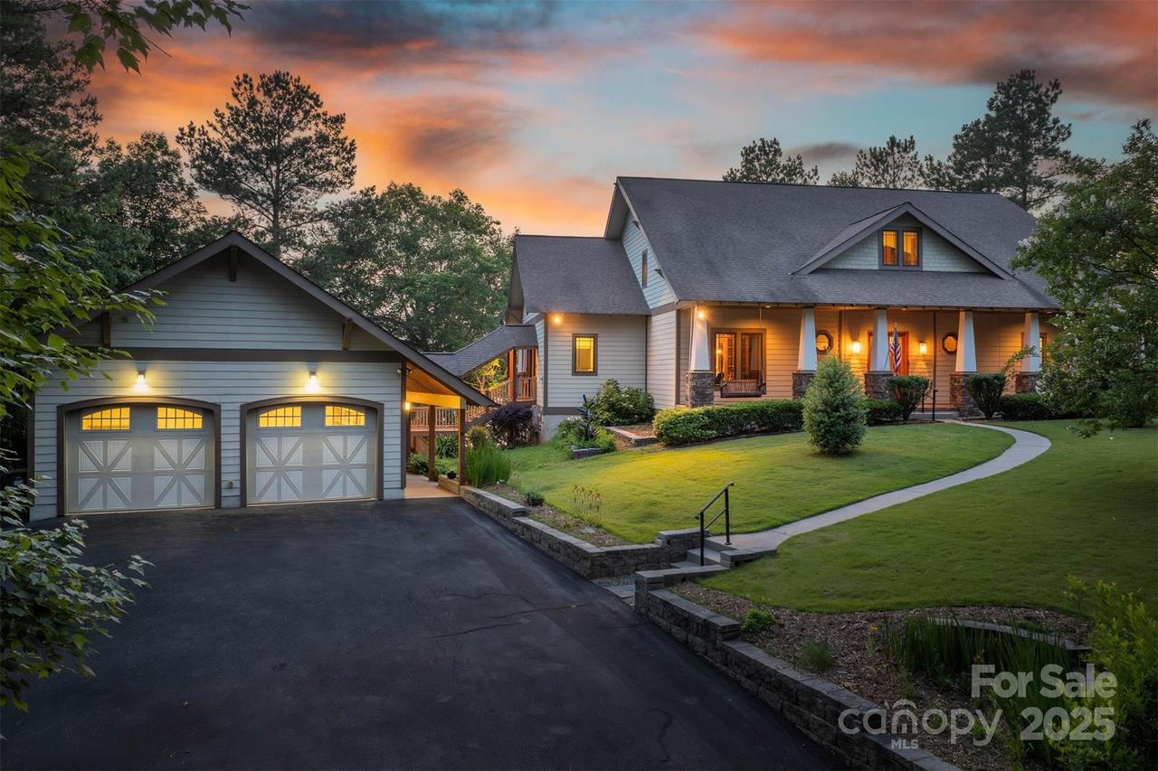 2071 Starboard Ln., Connelly Springs, NC 28612