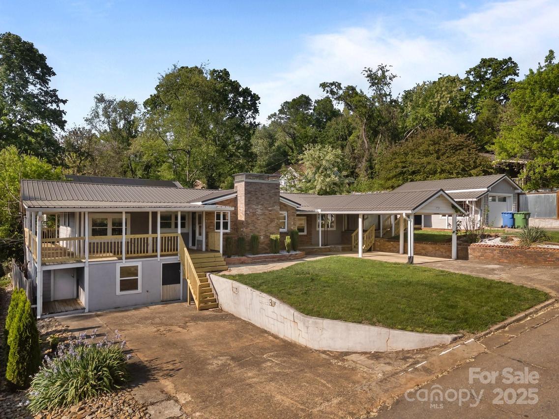 186 Joyner Ave., Asheville, NC 28806