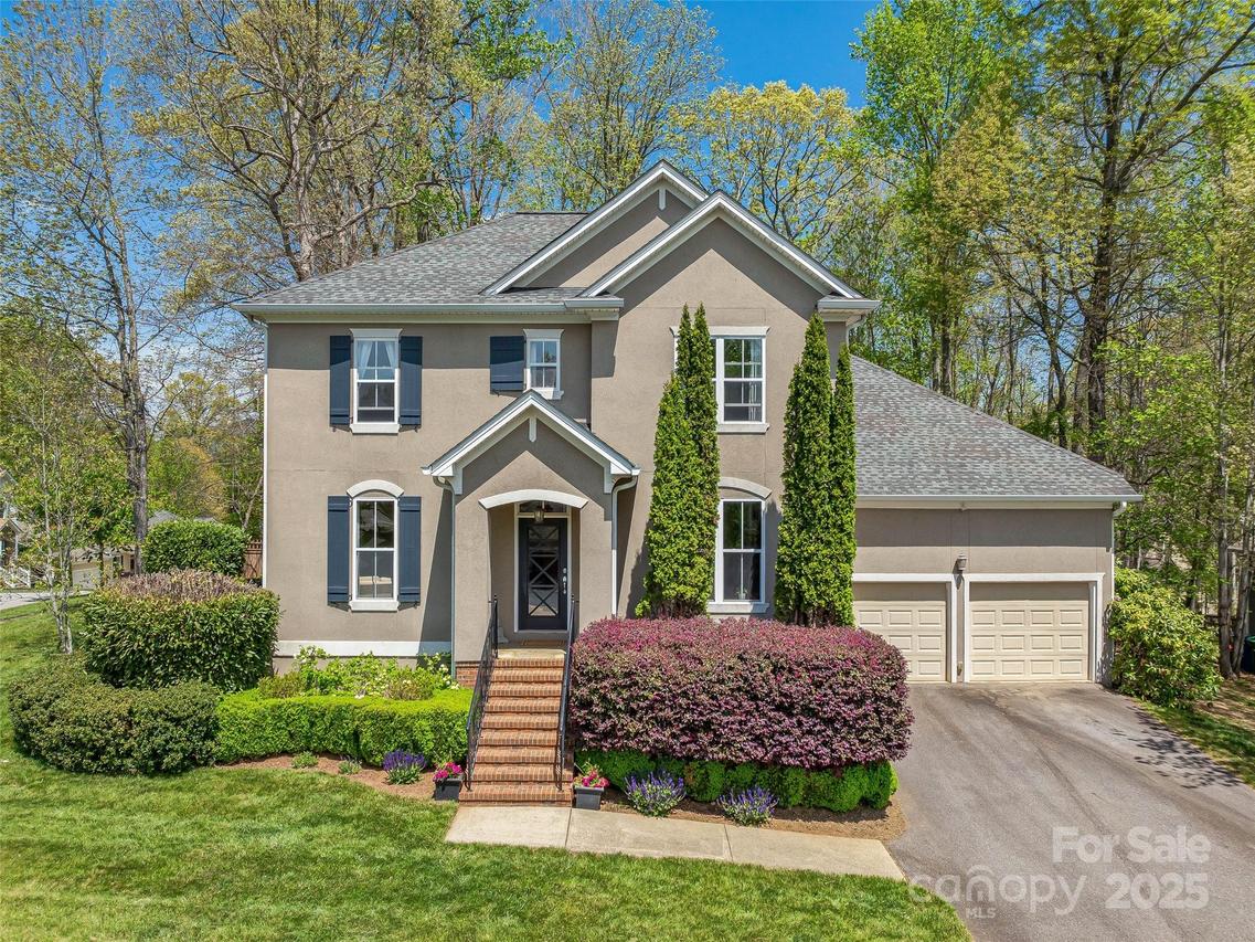 403 French Partridge Ln., Biltmore Lake, NC 28715
